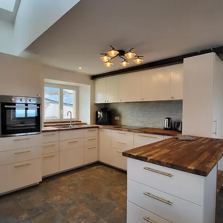 Entre Ciel Et Dans La Citadelle