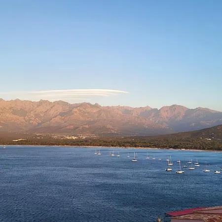 Entre Ciel Et Dans La Citadelle *